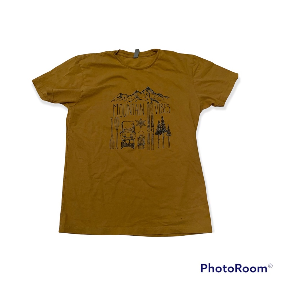 Next level t shirt , mountain vibes size medium.